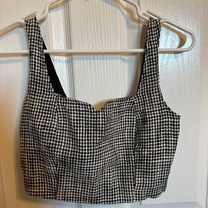 Abercrombie & Fitch Black and White Square Neck Crop Top